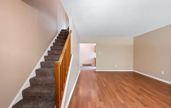 Orangeville, ON L9W 2X6,4 Cedar DR #12