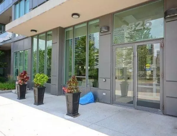 Mississauga, ON L5B 0C2,3525 Kariya DR #1707