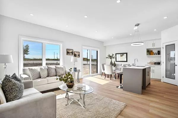 2572 Constance AVE, London South, ON N6M 1E7