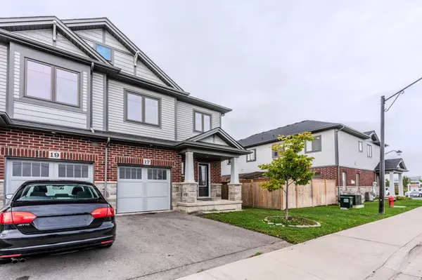 17 Severino CIR, West Lincoln, ON L0R 2A0