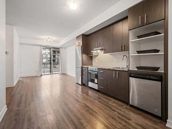 Grimsby, ON L3M 0H1,10 Esplanade LN #218