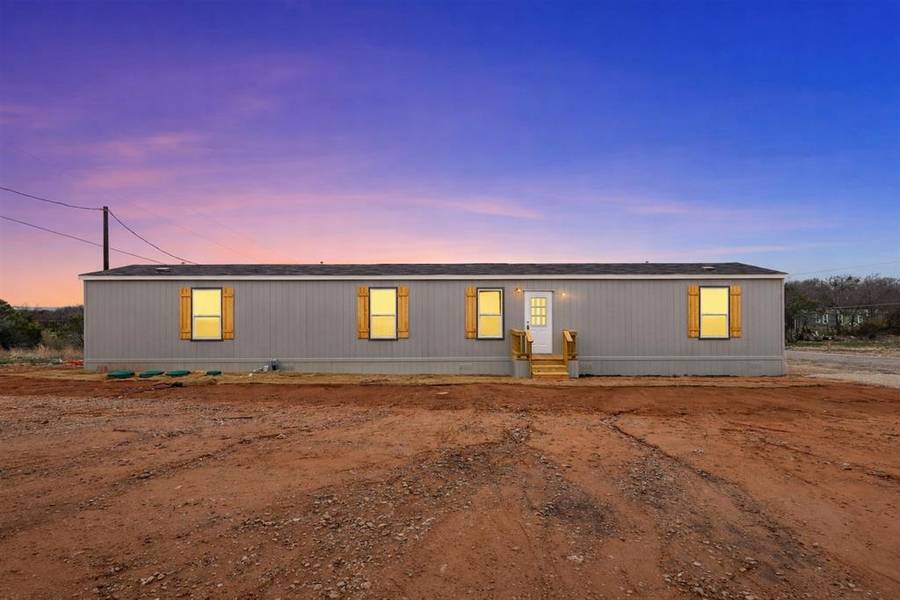 3501 Evergreen Drive, Granbury, TX 76048