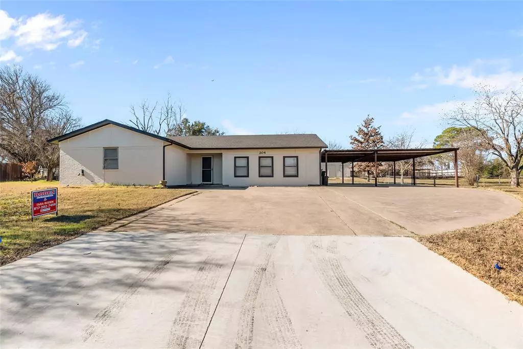 Joshua, TX 76058,204 Thomas Street