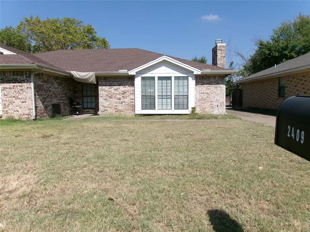 Arlington, TX 76015,2409 Ventura Drive #B