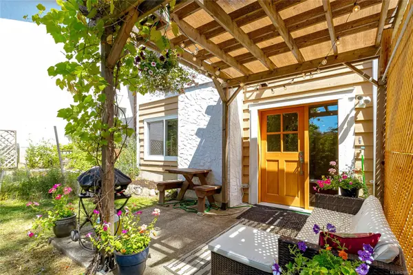 Duncan, BC V9L 2E9,6172 Alington Rd #13