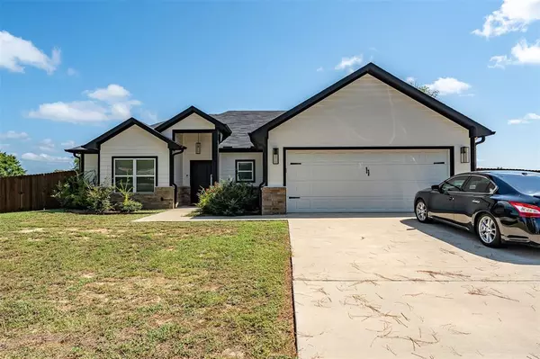 12960 County Road 46,  Tyler,  TX 75704