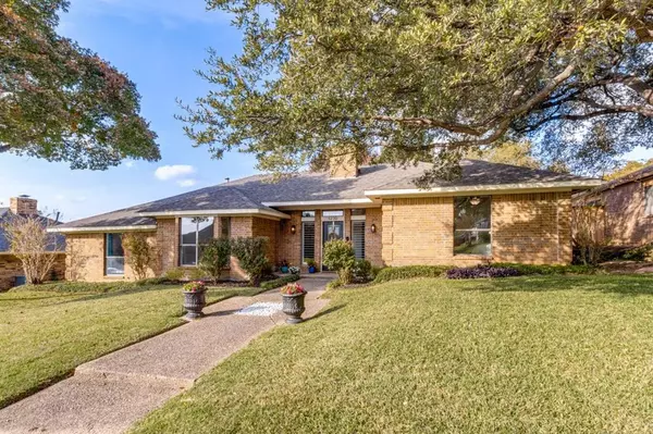 Carrollton, TX 75007,1210 Wiltshire Drive