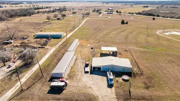 6240 Farm Road 1508, Paris, TX 75462