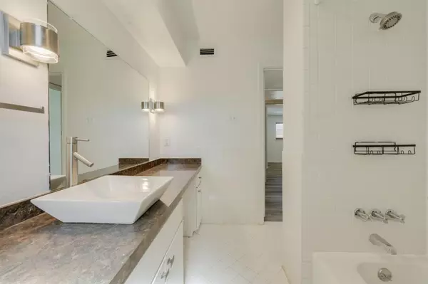 Dallas, TX 75206,5062 Matilda Street #229