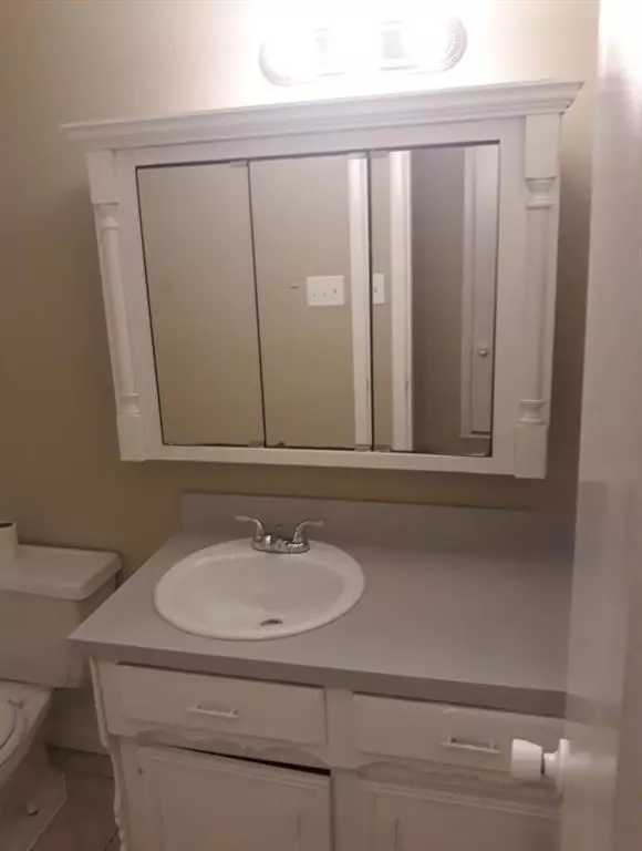 Lake Dallas, TX 75065,5410 Kings Manor Drive