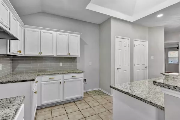 Fort Worth, TX 76108,341 Windy Hill Lane