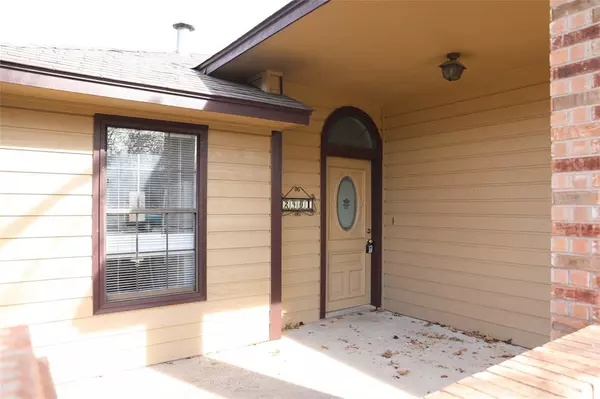 Denton, TX 76209,2901 Anysa Lane