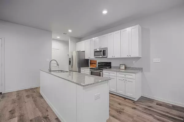 Fort Worth, TX 76106,2801 17th Street