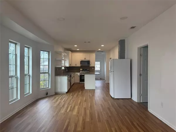 Denison, TX 75021,525 E Munson Street