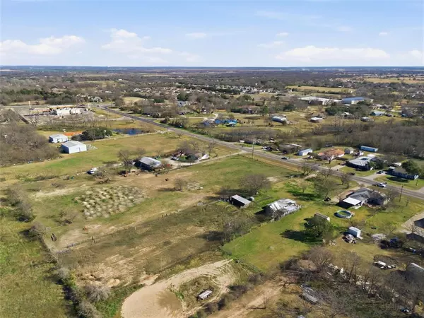 Robinson, TX 76706,305 W Moonlight Drive