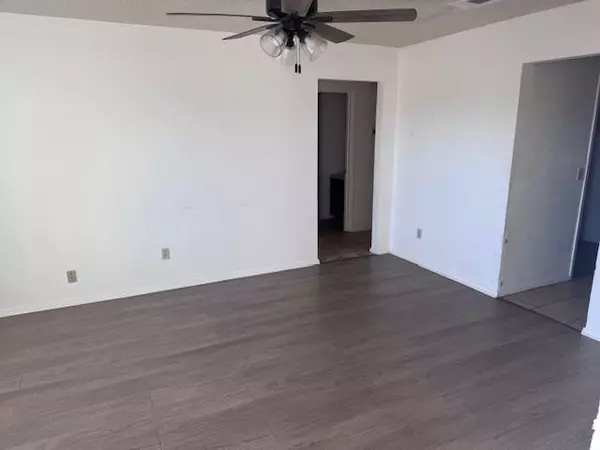 Paris, TX 75460,1435 26th Street NE #1435