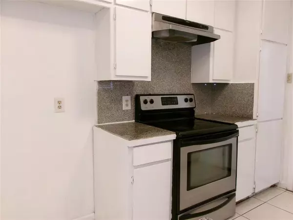 Arlington, TX 76015,2409 Ventura Drive #B