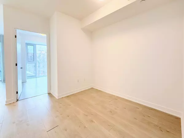 Toronto C08, ON M4Y 0C8,50 Wellesley ST E #505