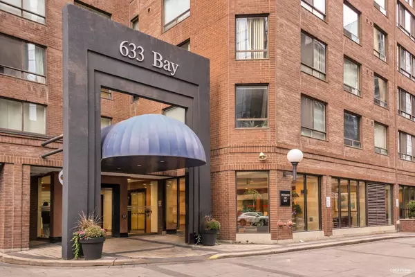 Toronto C01, ON M5G 2G4,633 Bay ST #808