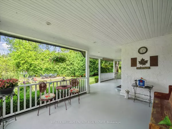 Pickering, ON L1Y 1B8,1775 Track ST