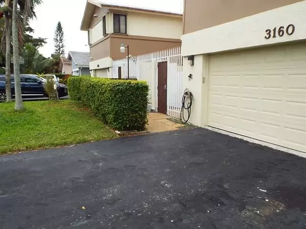 Coral Springs, FL 33065,3160 NW 116th Ave