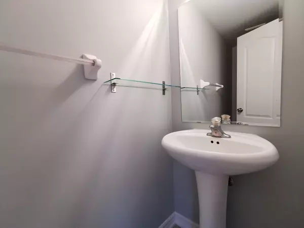 Markham, ON L3R 5Y7,20 Woltner WAY