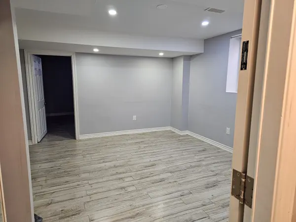 Brampton, ON L7A 4L8,26 Fulmer RD N #Basement