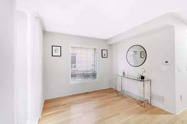 Brampton, ON L7A 3E6,42 Mossgrove CRES