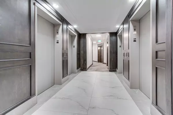 Toronto W10, ON M9W 7J4,700 Humberwood BLVD #PH31