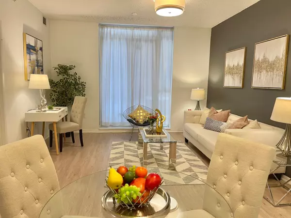 Toronto W04, ON M6A 0B7,36 VIA BAGNATO ST #241