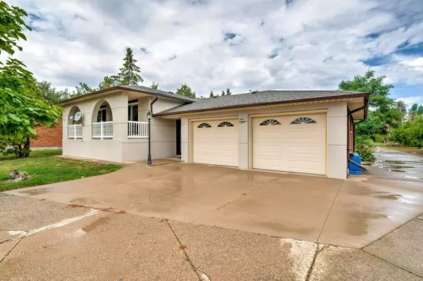 Hamilton, ON L8J 2Z7,595 Green Mountain RD E