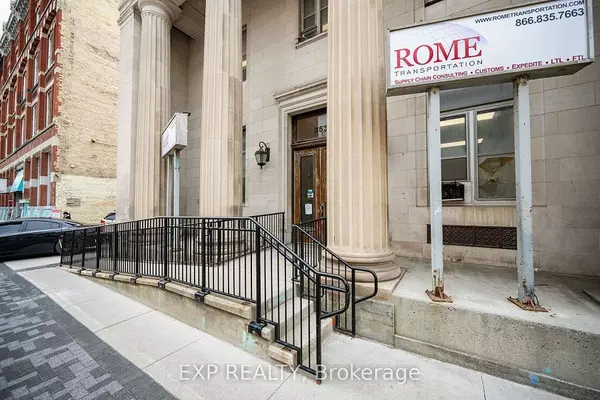 London East, ON N6A 3C2,353 Richmond ST