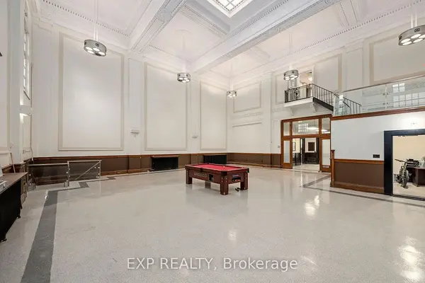 London East, ON N6A 3C2,353 Richmond ST