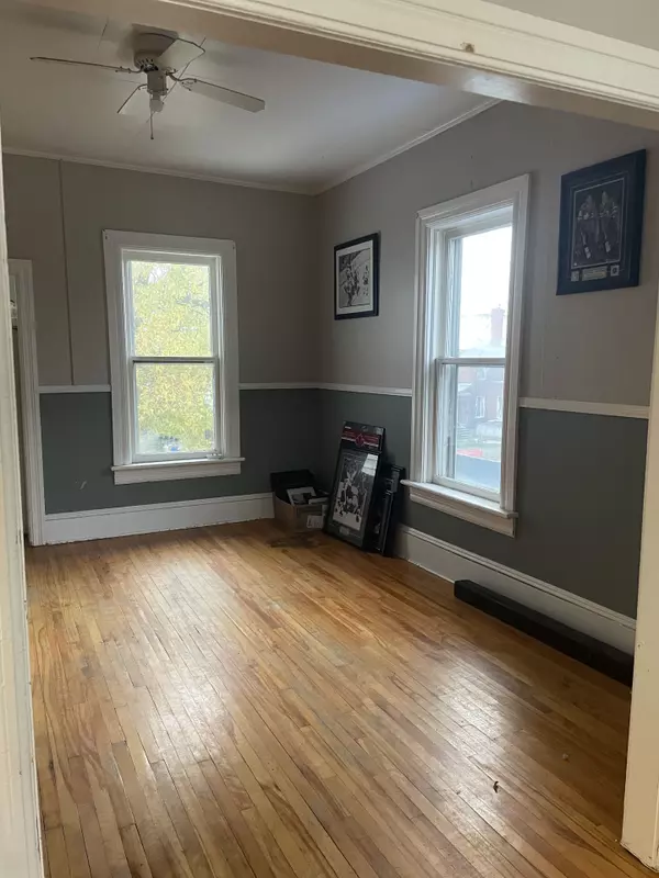 Smiths Falls, ON K7A 2K4,28 McEwen AVE