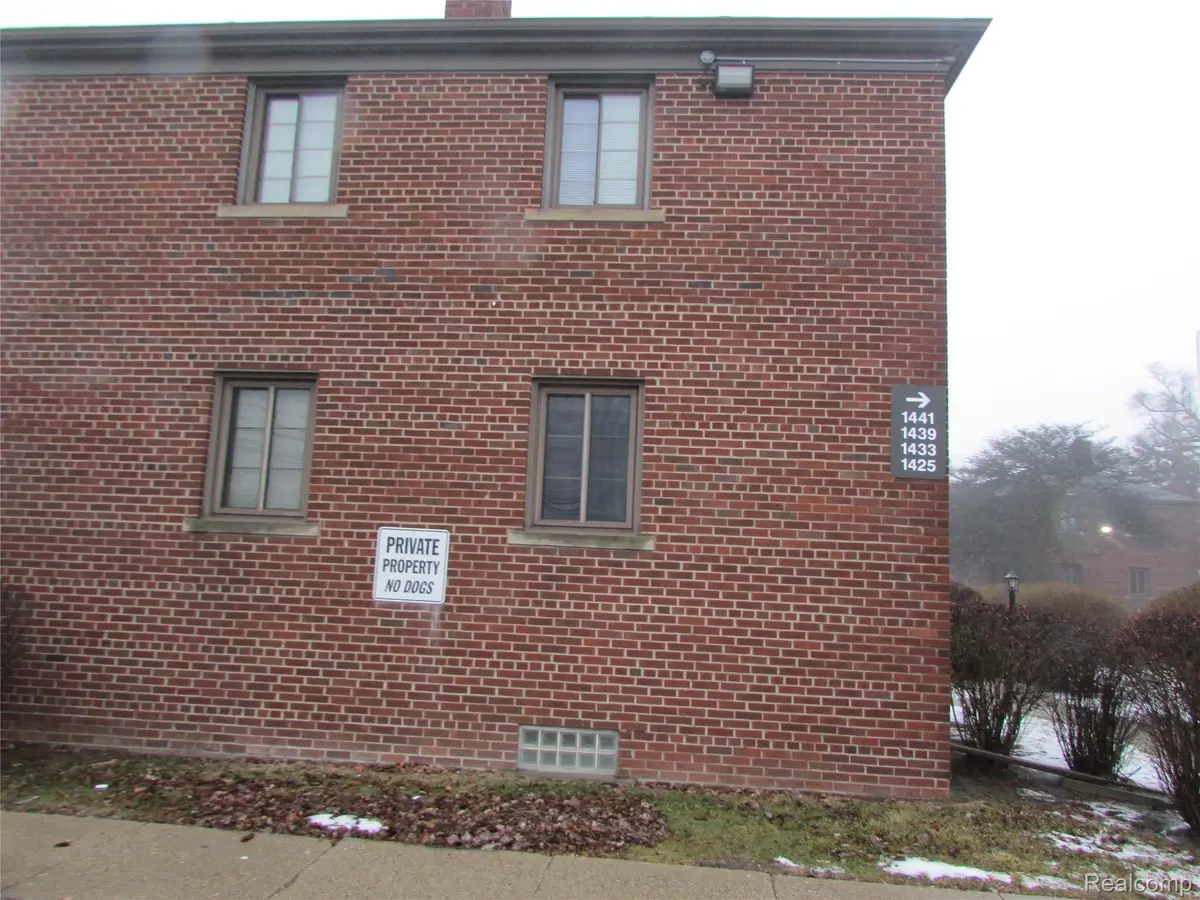 Dearborn, MI 48124,1441 S Telegraph RD