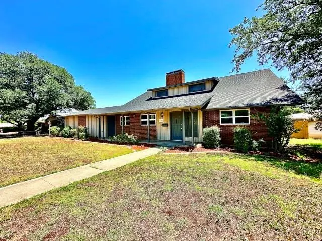 Sweetwater, TX 79556,1506 Crescent Drive