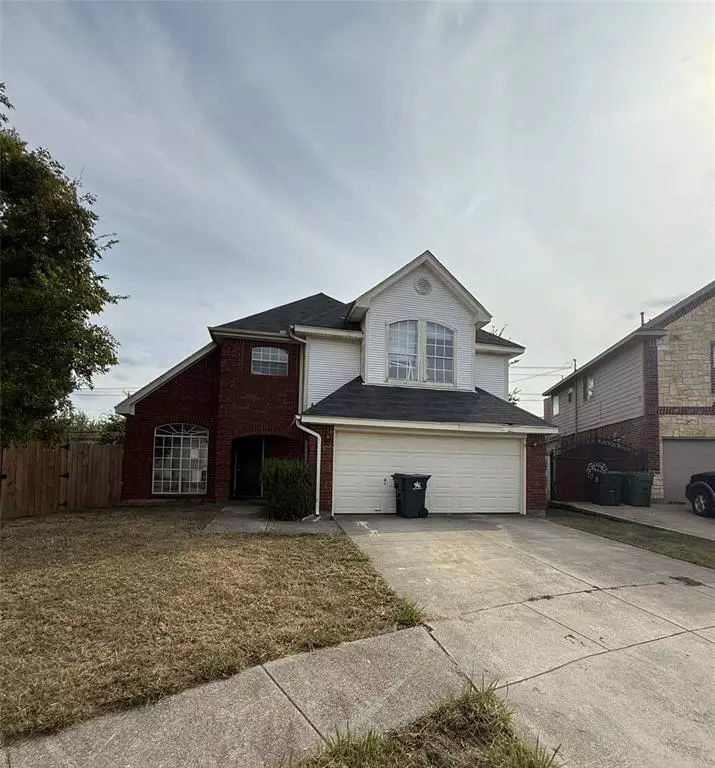 Arlington, TX 76017,900 Blossomwood Court