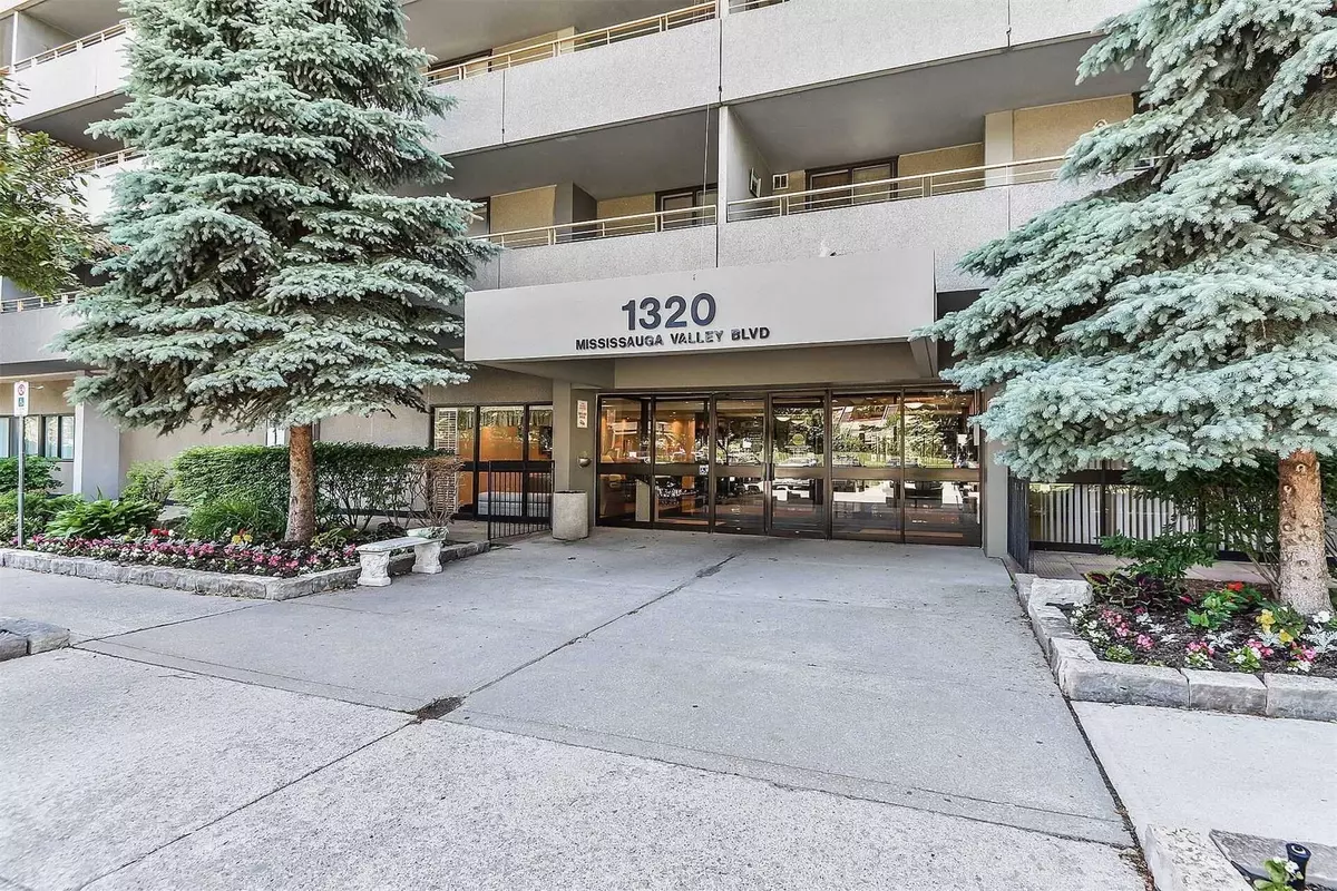 Mississauga, ON L5A 3S9,1320 Mississauga Valley BLVD #101