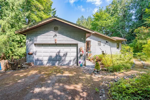 2146 Pauls Rd, Nanaimo, BC V9X 1N8