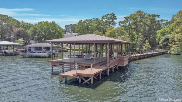 Shreveport, LA 71119,5617 S Lakeshore Drive