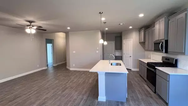 Rhome, TX 76078,129 MEDINA Lane