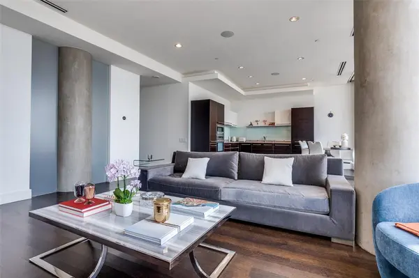 Dallas, TX 75219,2408 Victory Park Lane #1132