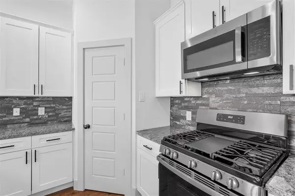 Frisco, TX 75035,6059 Rivendell Drive