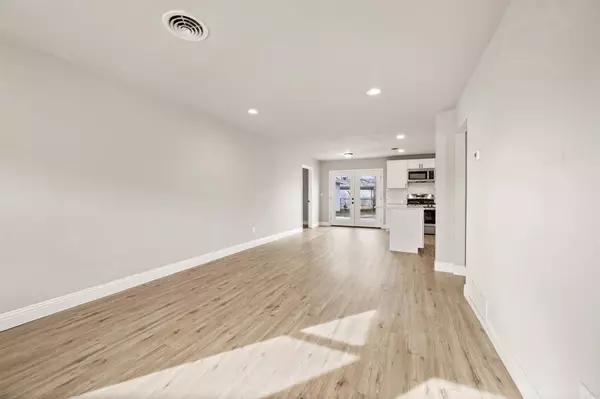 Haltom City, TX 76117,5221 Mack Road