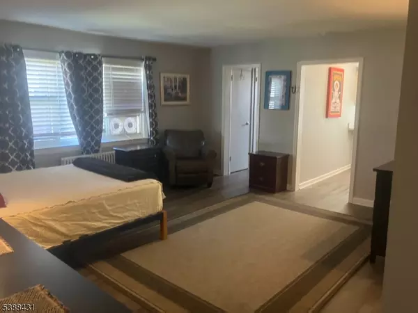 Passaic City, NJ 07055,245 Passaic Ave #A40