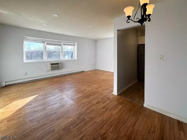 Nutley Twp., NJ 07110,25 River Rd #A-18