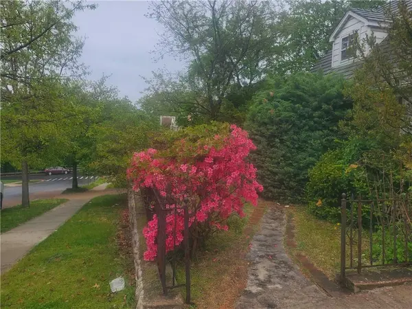 Queens, NY 11375,112-30 68th AVE