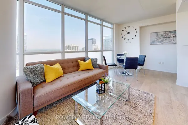 Toronto C10, ON M4P 0B9,30 Roehampton AVE #1805