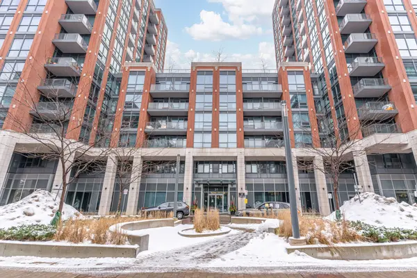 Toronto C06, ON M3H 0C8,31 Tippett RD #432