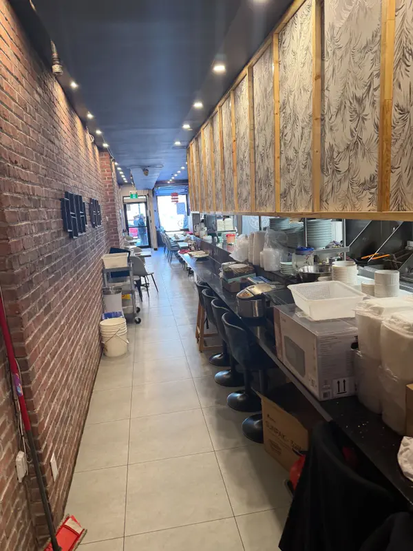 515 Bloor ST W #Main Fl, Toronto C01, ON M5S 1Y4